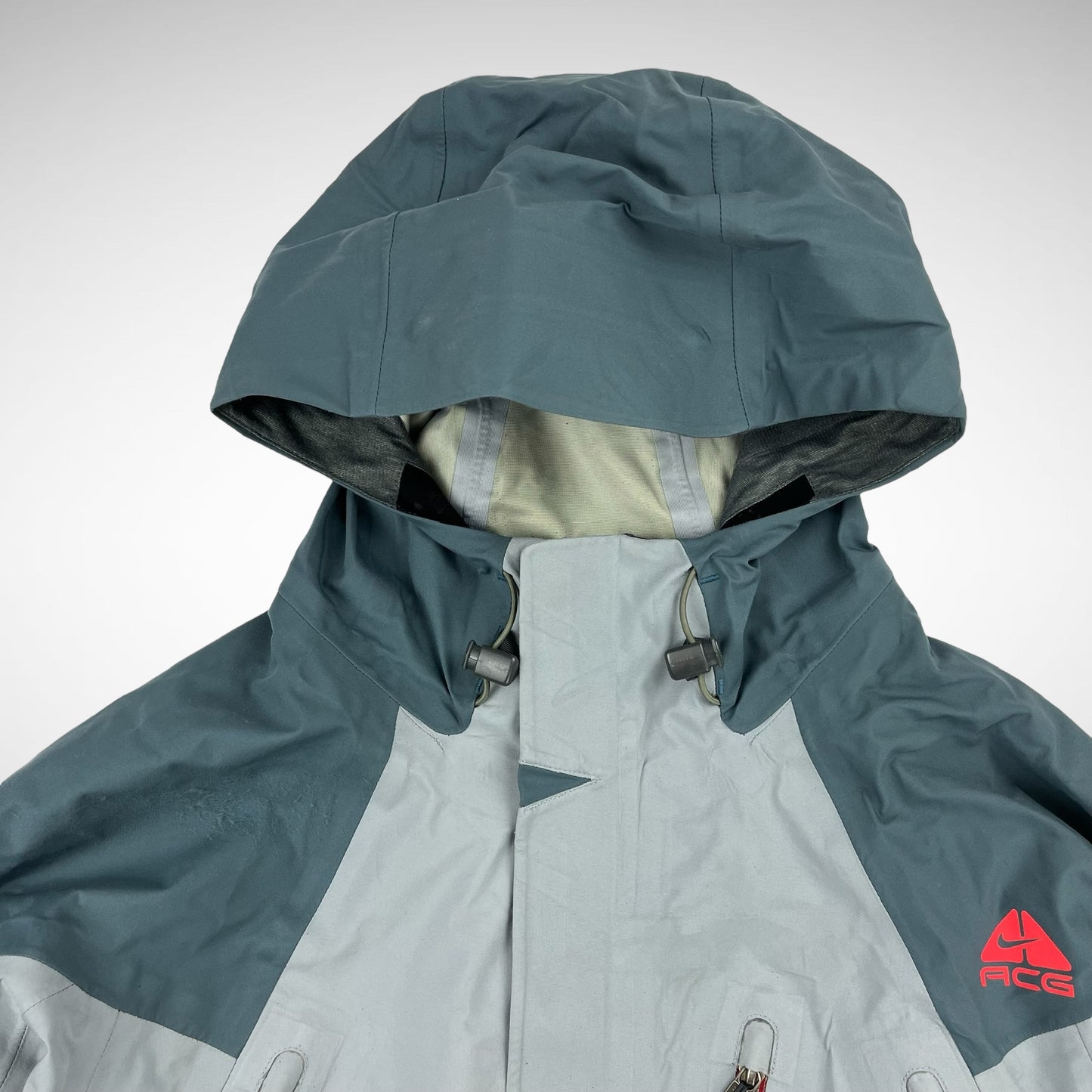 Nike ACG Gore-Tex Jacket w/ Recco (2000s)