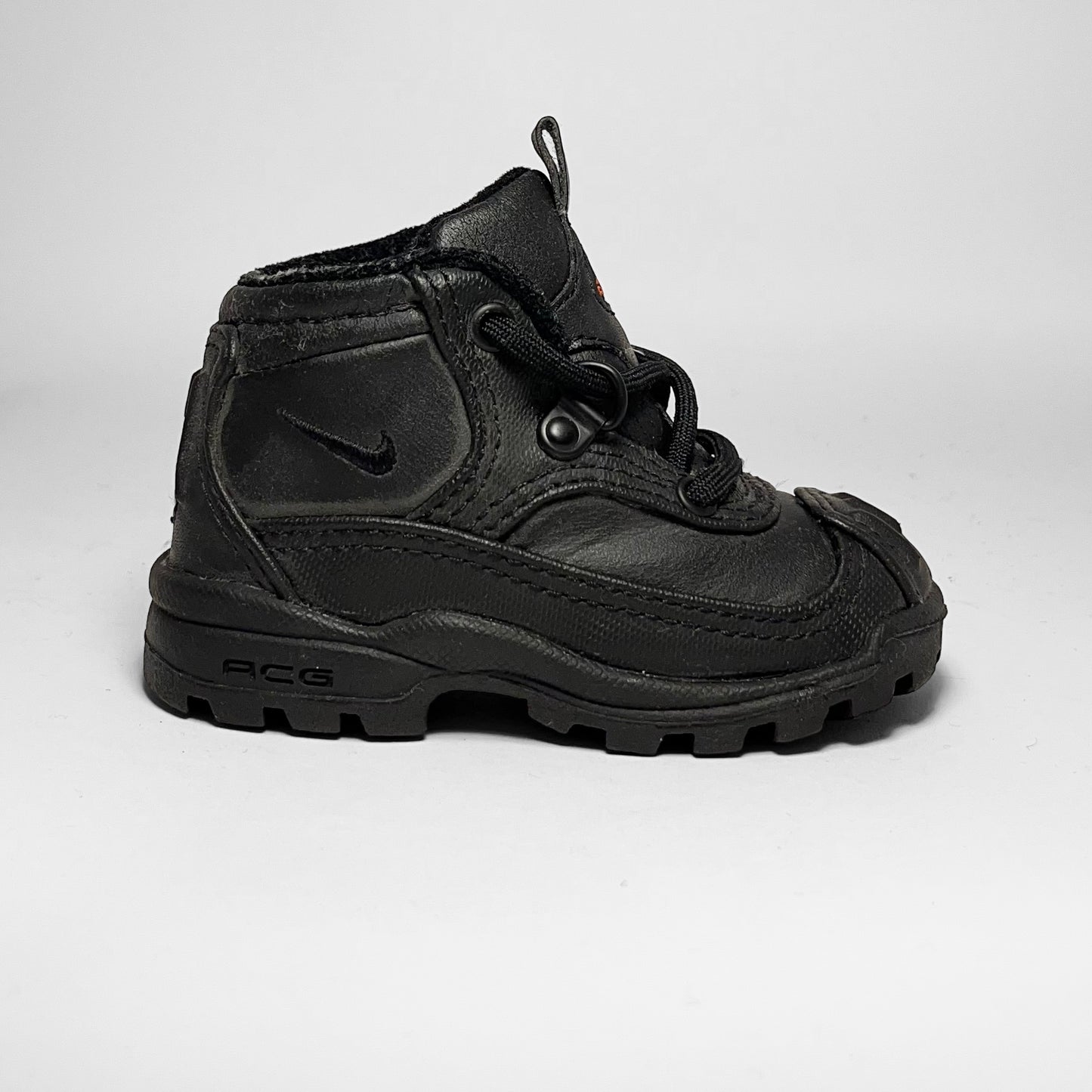 Nike ACG Baby Nestuca (2001)