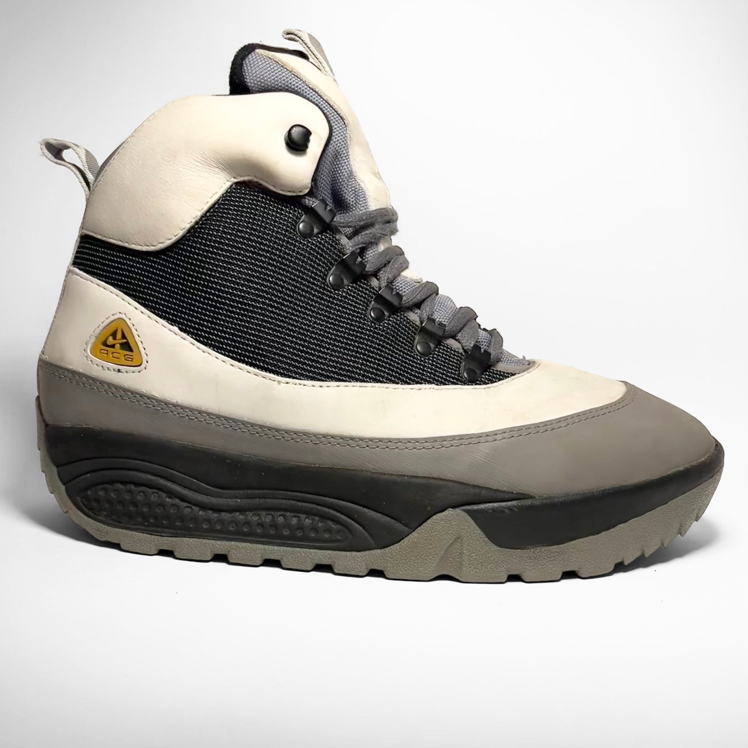 Nike ACG Govy Boot 2002