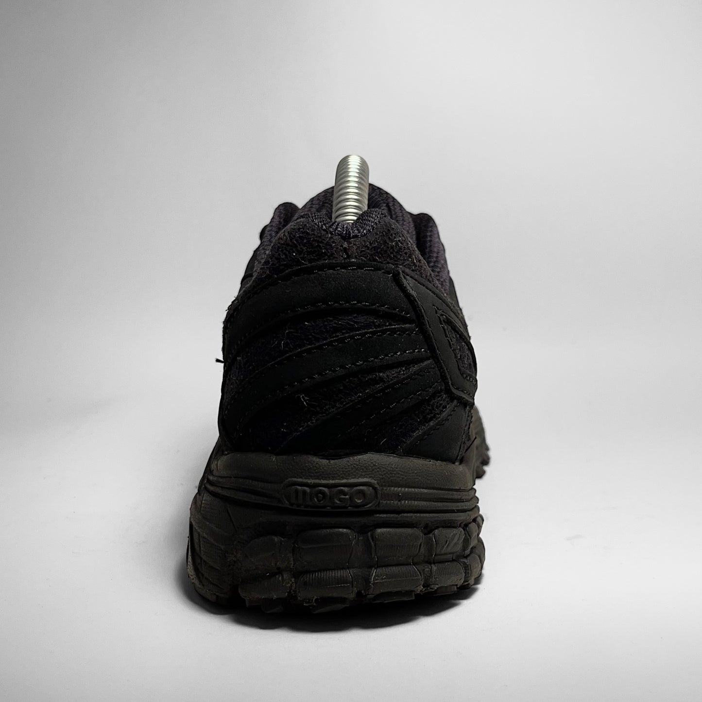 Brooks Adrenaline Walker GTS (2000s)
