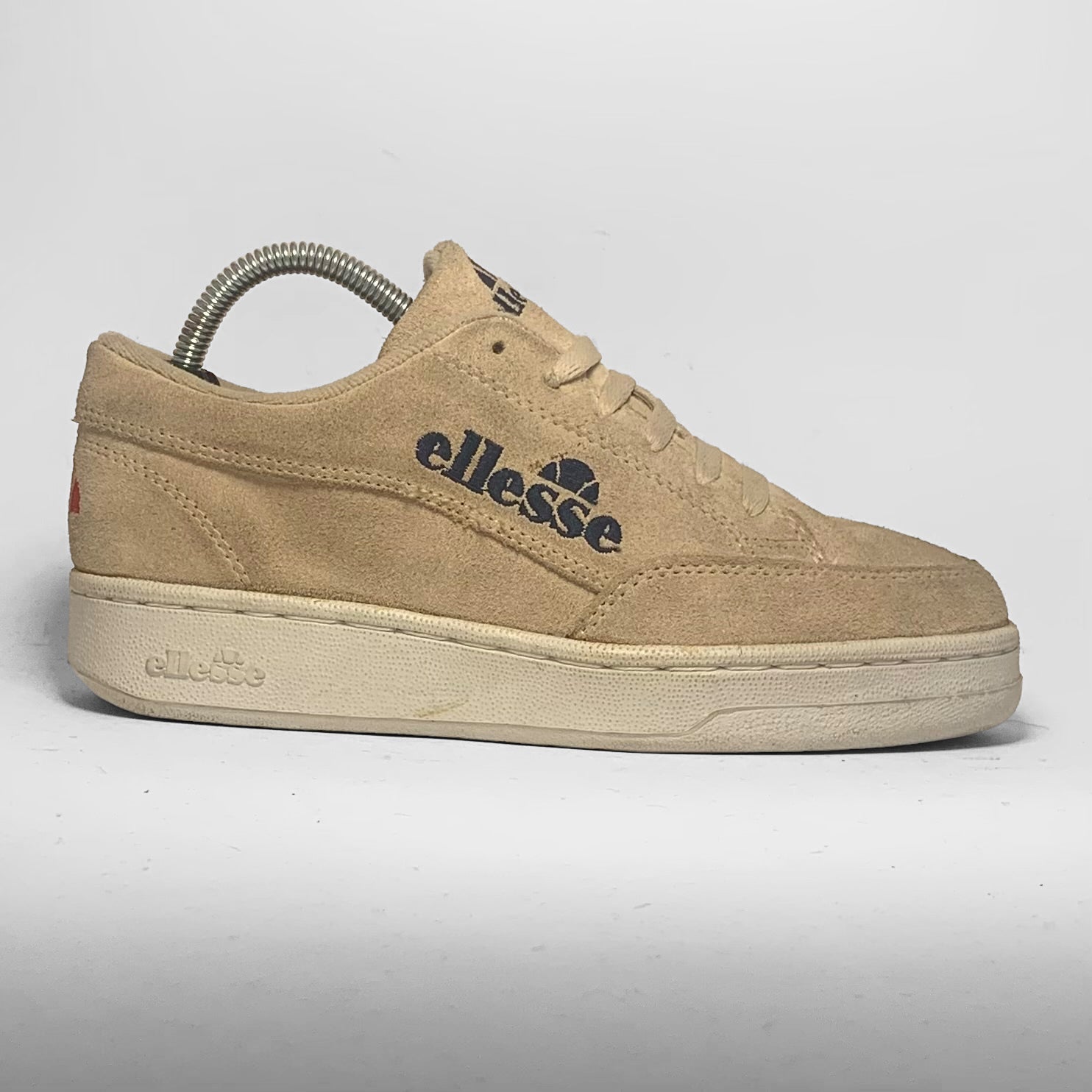 ellesse 90s retro trainers