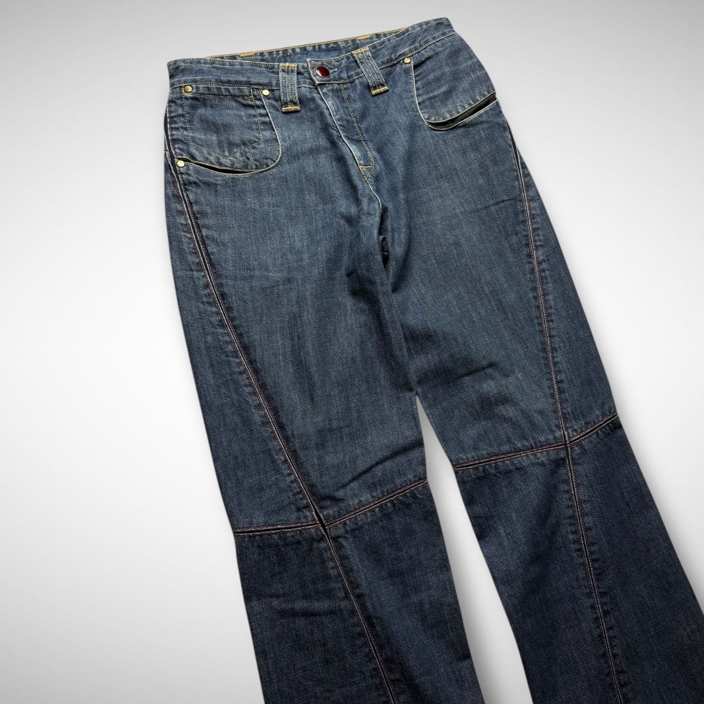 Levi’s Engineered Cross-Stretch Denims (2000s)