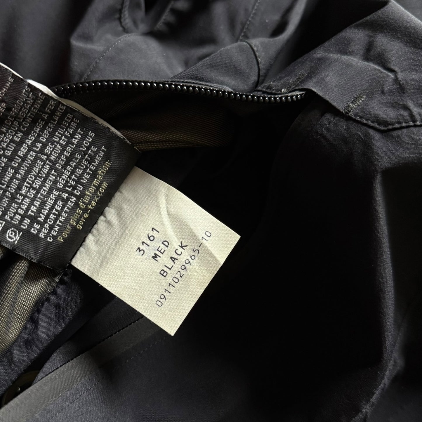 Arc’Teryx LEAF Alpha Gen 1 GTX (2011)