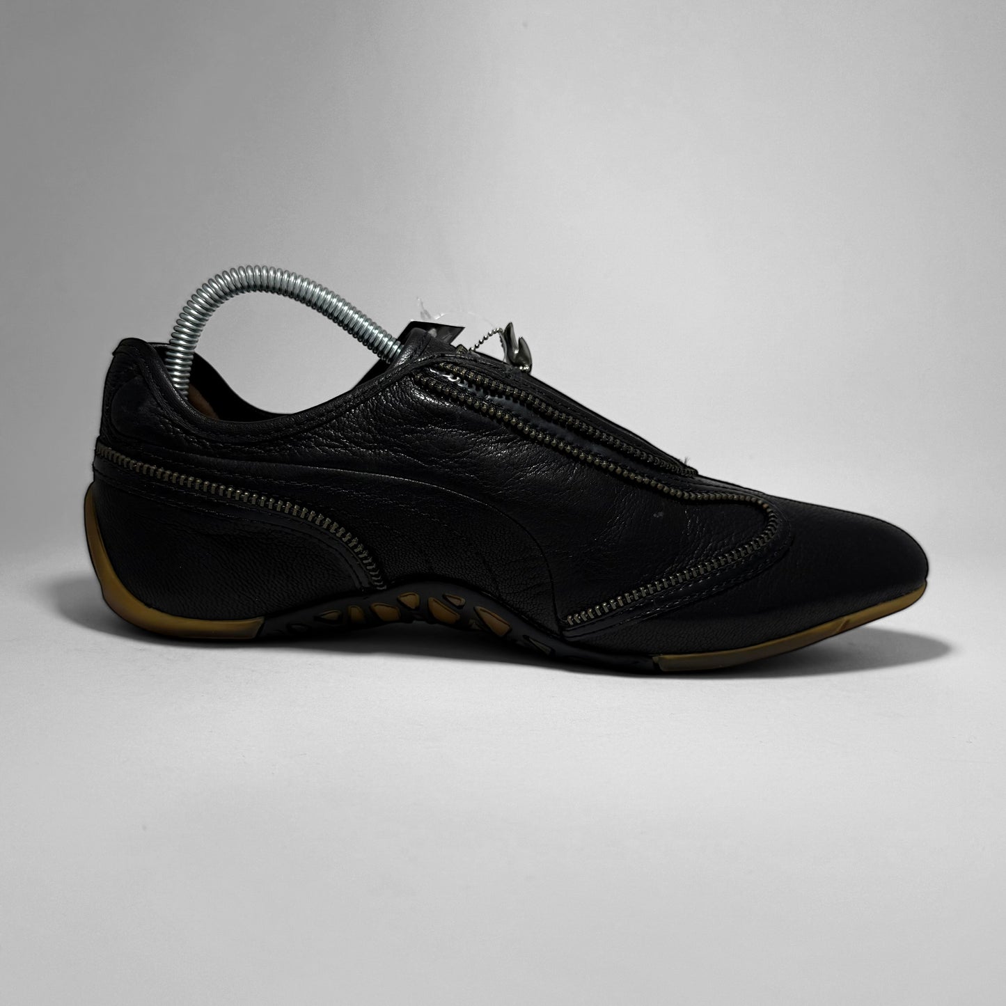 Puma x Alexander McQueen ‘London Running Chain Wns’ (2008)