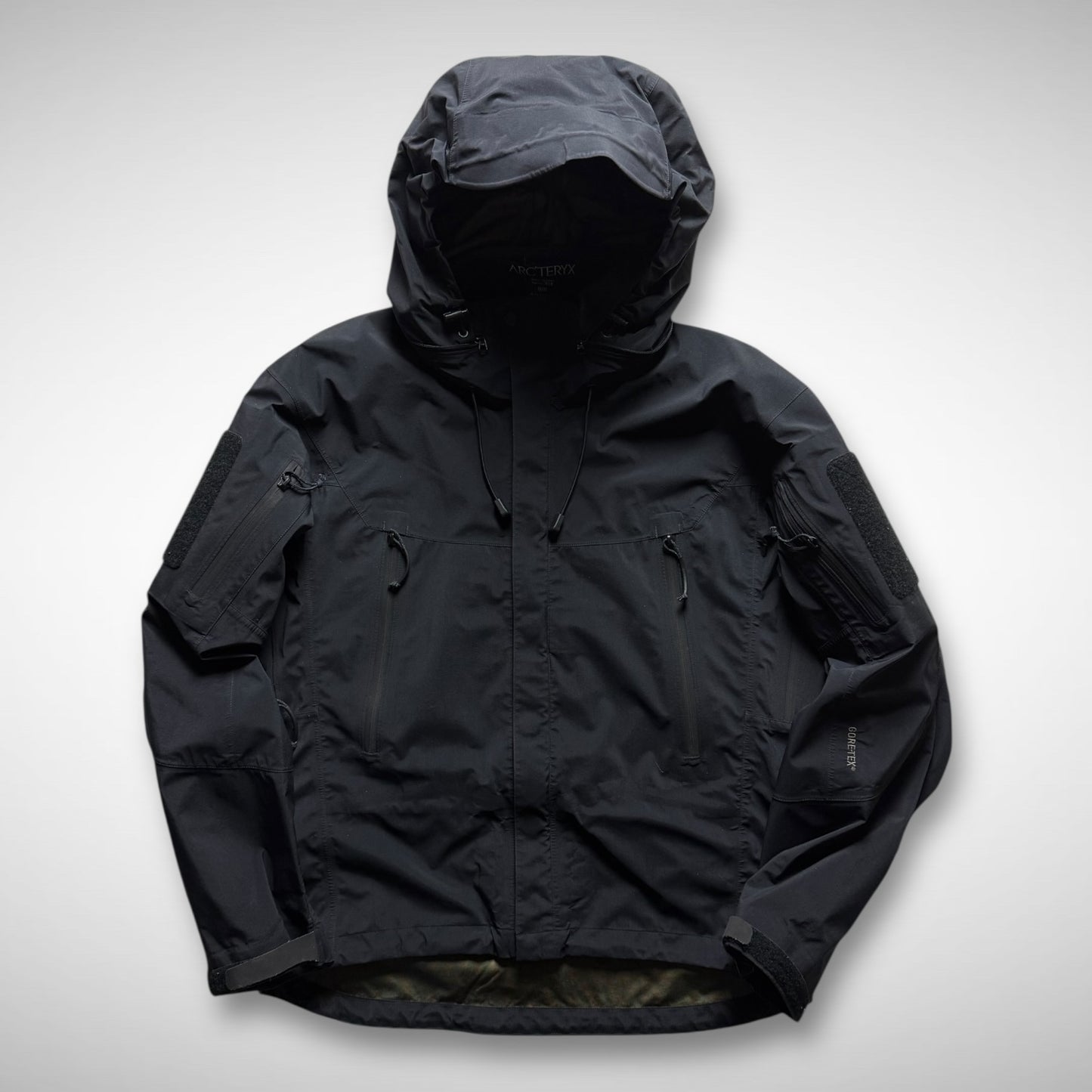 Arc’Teryx LEAF Alpha Gen 1 GTX (2011)