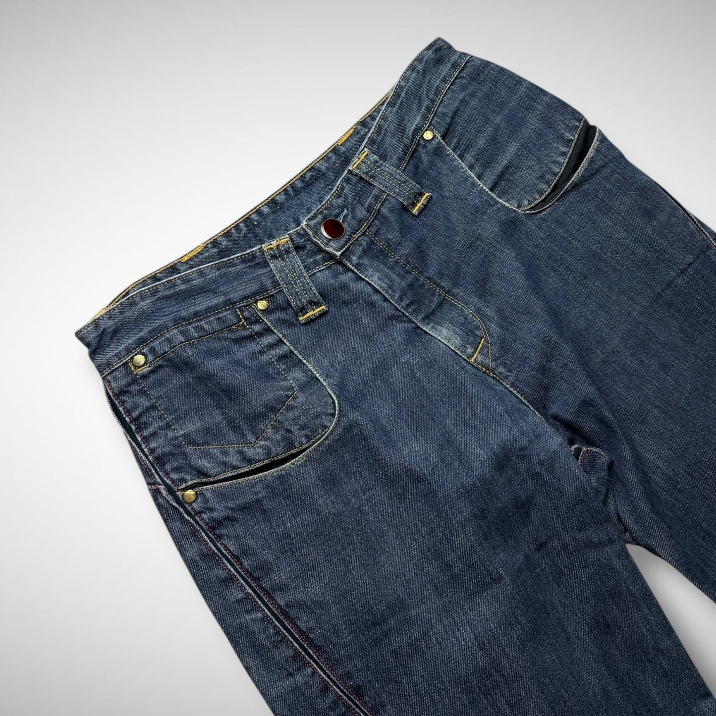 Levi’s Engineered Cross-Stretch Denims (2000s)