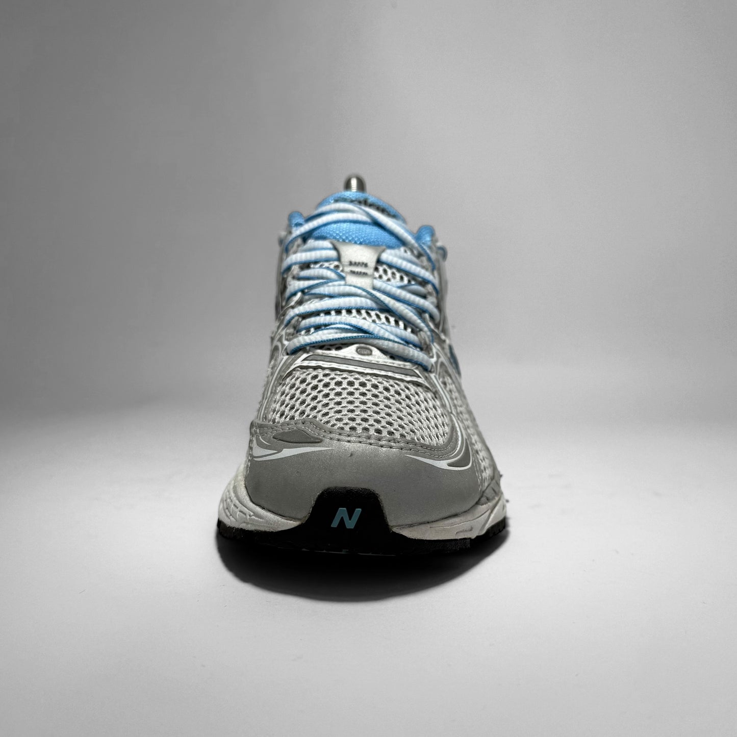 New Balance 860 (2011)