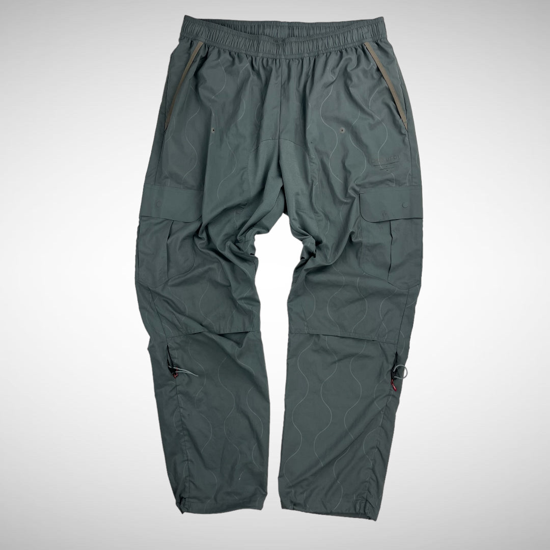 新品　GYAKUSOU ランニングパンツ　NIKE UNDER COVER Nike Undercover Gyakusou Wavy Technical Running Pants (2013