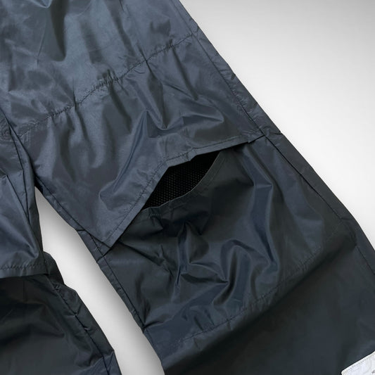 Sabotage Parachute Cargos (1990s)
