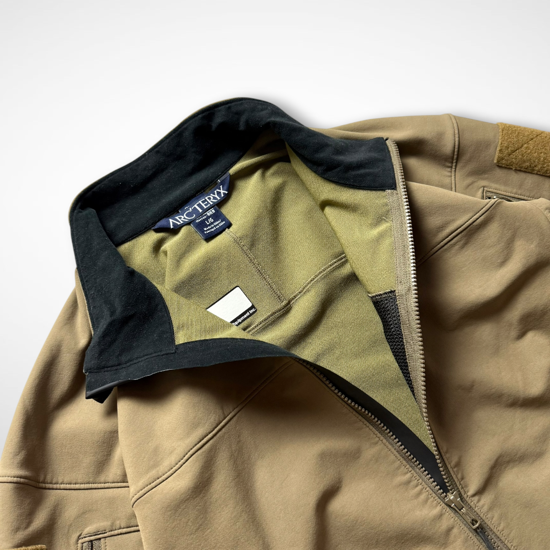 Arc’Teryx LEAF DRAC Soft-shell (2016)