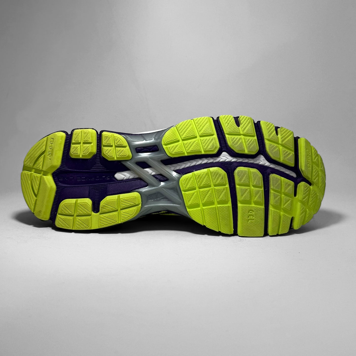 ASICS Kayano-21 (2014)