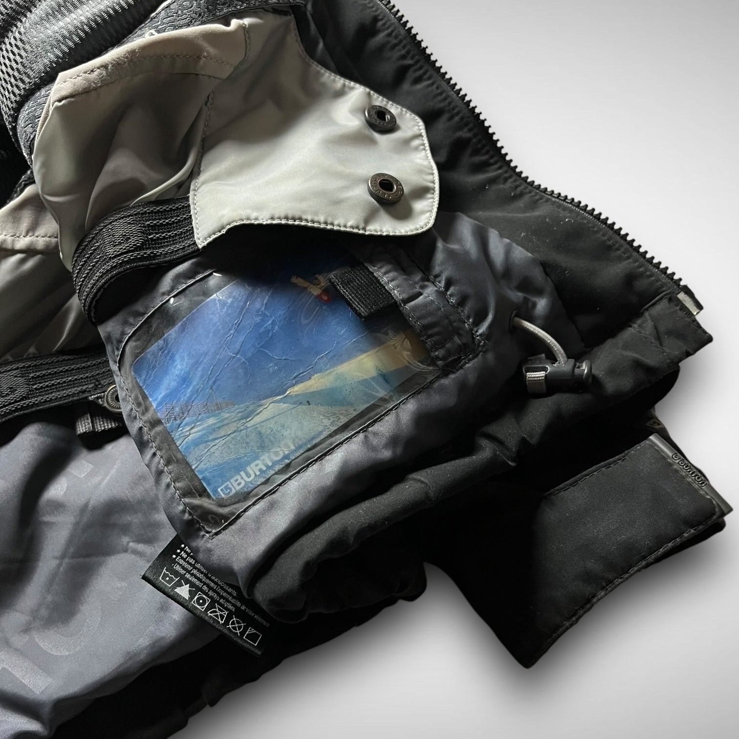 burton audex motorola down snowboard Burton x Motorola ‘Audex’ Jacket (2006)