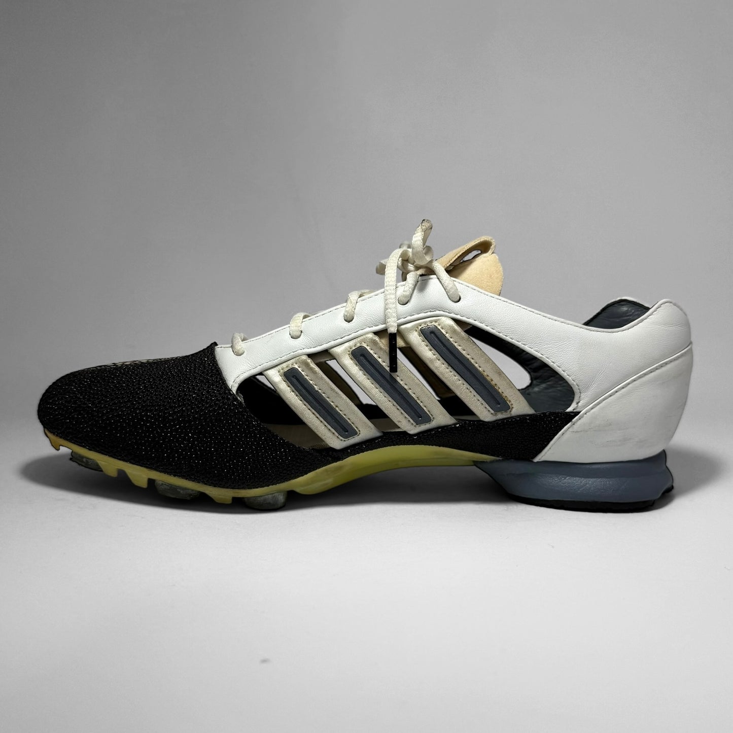 Adidas Y3 Track & Field ‘Stingray’ (2004)