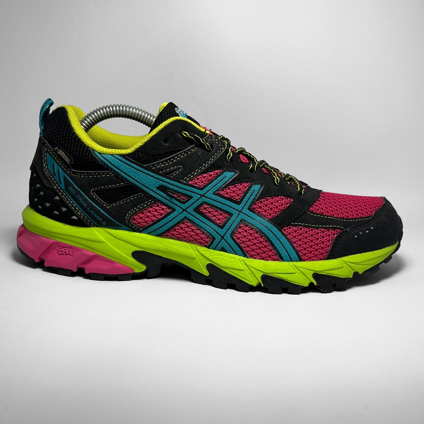 Asics gel trail lahar 6 hotsell