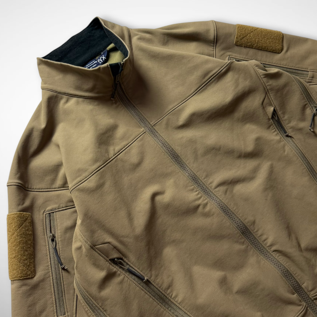 Arc’Teryx LEAF DRAC Soft-shell (2016)