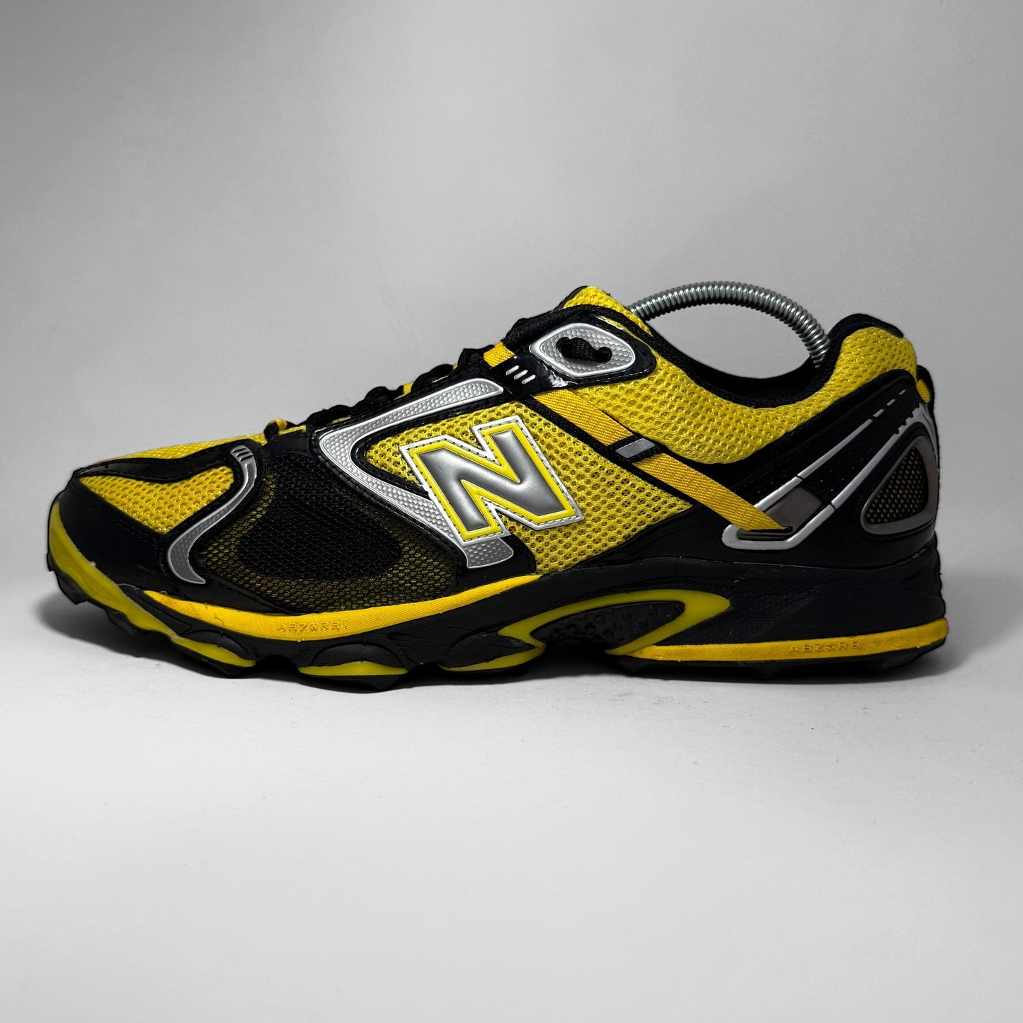 New Balance 875 Trail (2009)