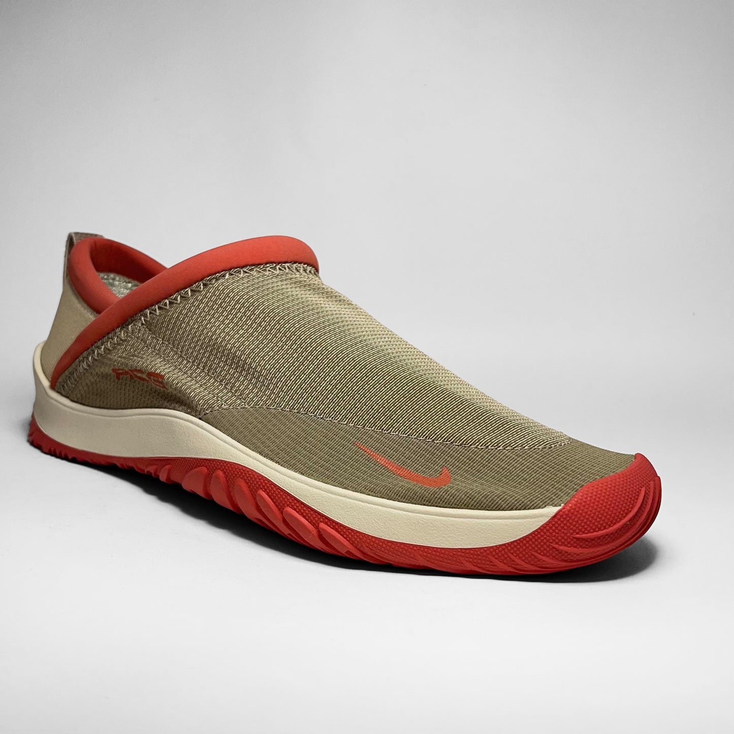 Nike Aqua Sock IV ‘Pueblo Red’ (2002)